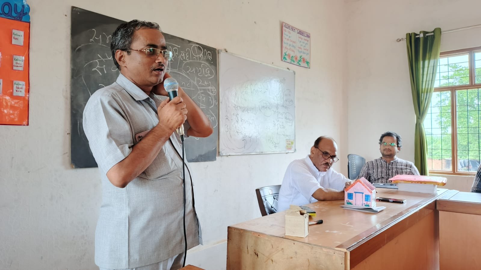 Speaker addressing Panchayat representatives